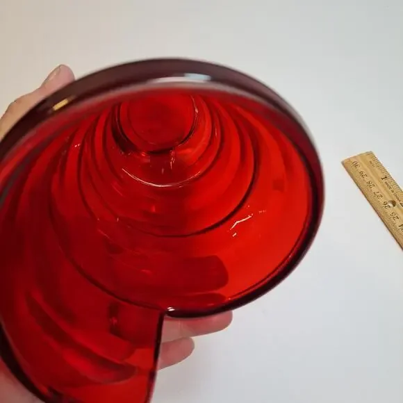 Vintage Ruby Red Spiral Swirl Art Glass Vase 9" Unmarked Centerpiece Flowers